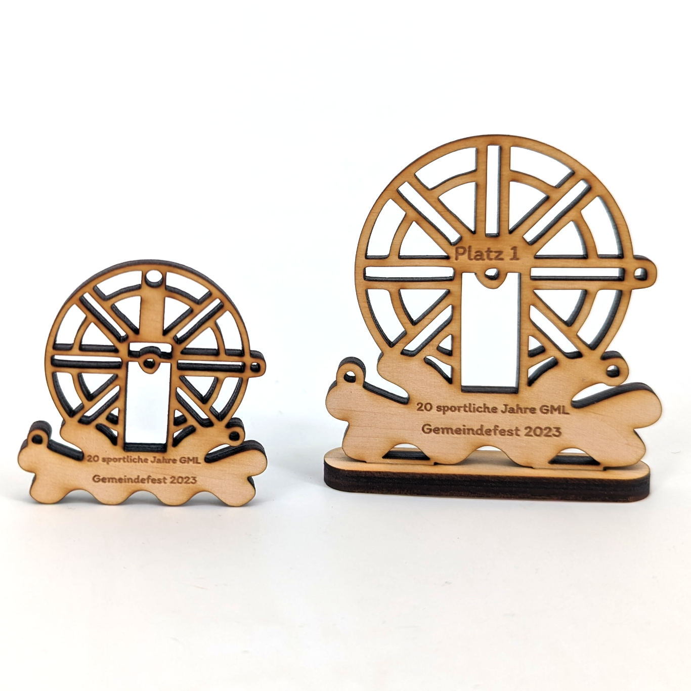 Holzspielzeug Pfeiffer Holz Kinder individuell personalisiert Lasergravur Pokal Medaille Wassermuehle